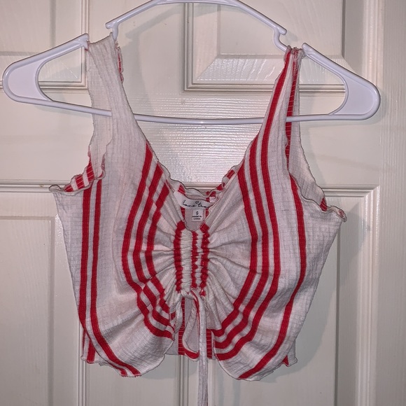 ✨2 SUMMER TOPS✨ - Picture 5 of 11